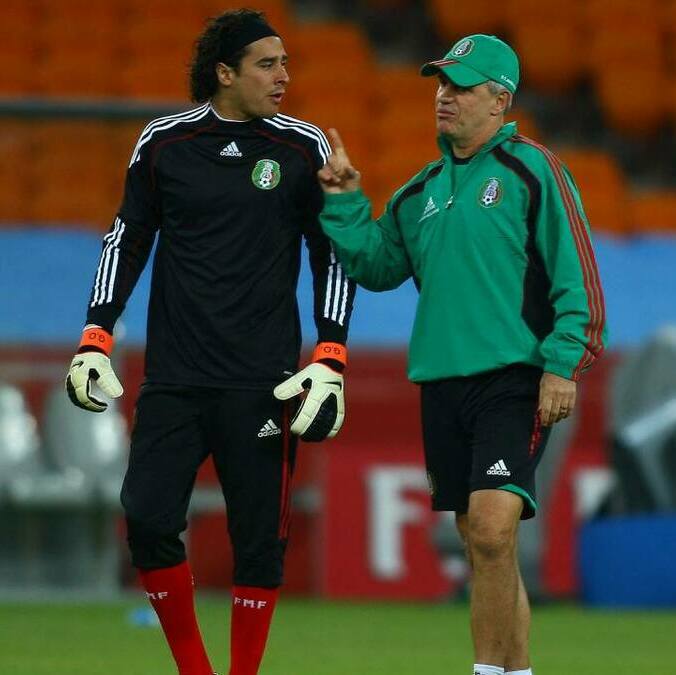 Aguirre sentó a Memo Ochoa en Sudáfrica 2010 (Mexsport)