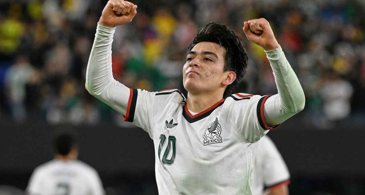 Gilberto Mora anotó su primer gol con la Selección Mexicana (Mexsport)