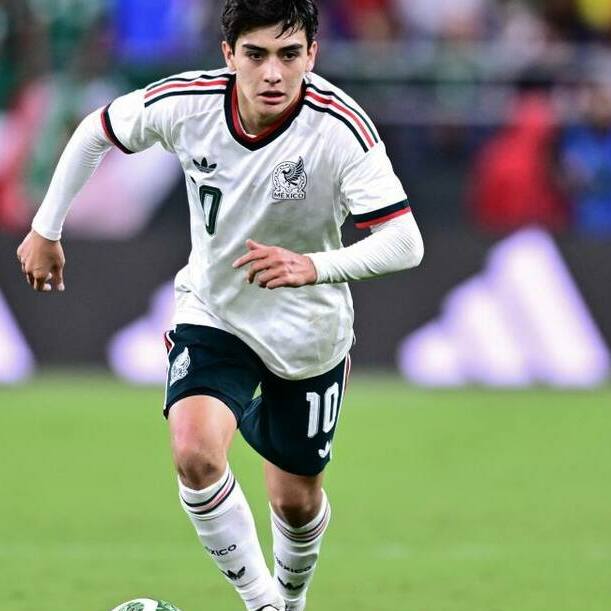 Gil Mora sigue deslumbrando con su talento (Imago7)