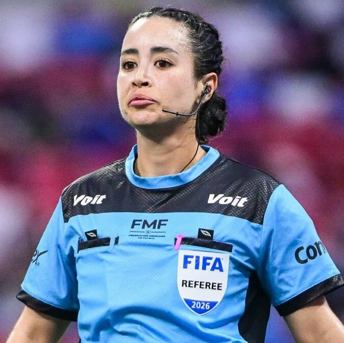 Katia Itzel fue la árbitra del Cruz Azul vs Toluca del AP2026 (Imago7)