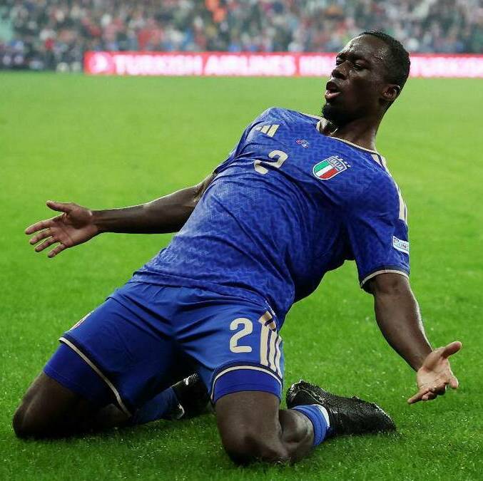 Italia consigue su primer triunfo en Nations League / Reuters