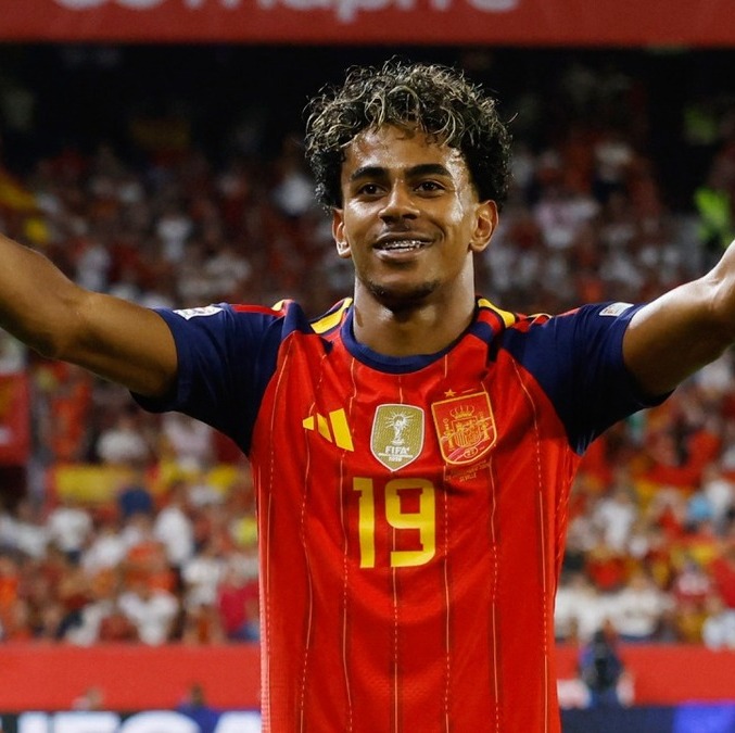 Lamine Yamal se lució con un doblete ante Croacia (Reuters)
