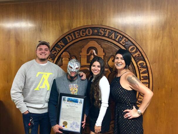 La familia Mysterio reunida. (Foto: Instagram Aalyah Gutiérrez)