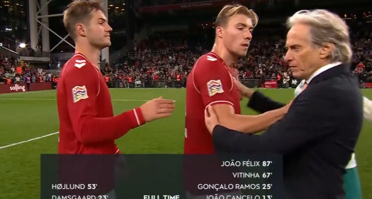 Rasmus Hojlund y Jorge Jesús (Captura de pantalla Sky Sports)