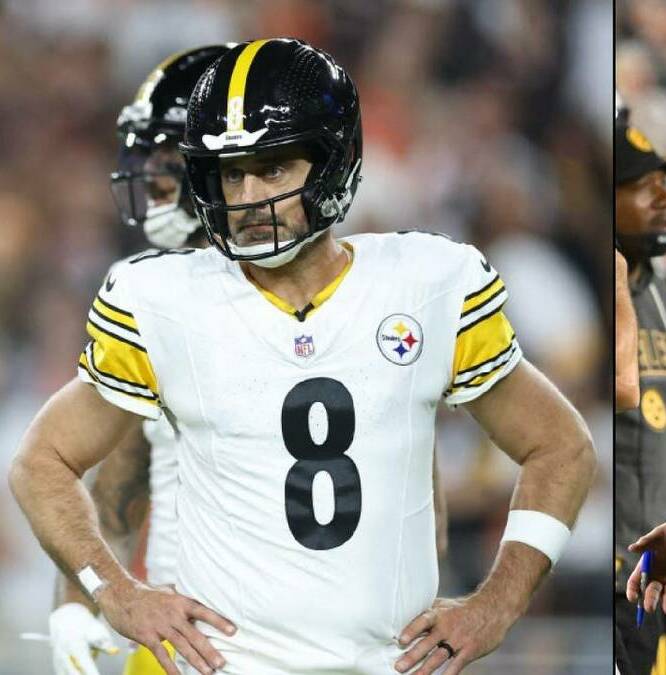 Aaron Rodgers y Mike McCarthy, durante el partido entre los Steelers y Browns de la Semana 4. FOTOS: Reuters