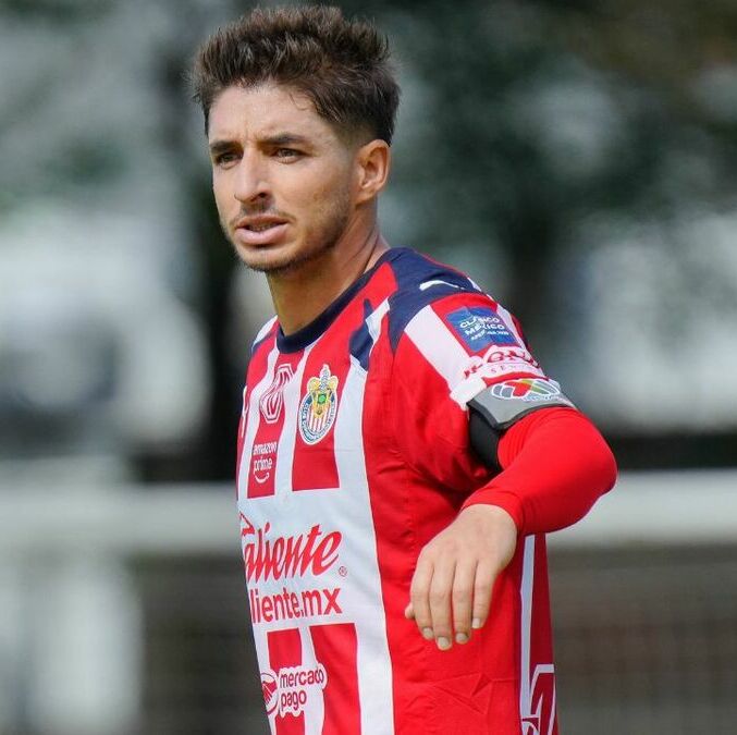 El conejo Brizuela habló del presente de las Chivas y el nivel de sus jóvenes futbolistas (Fotografía: Imago 7)