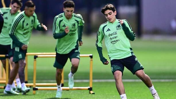 Gilberto Mora, durante un entrenamiento con la Selección Méxicana. FOTO: Mexsport