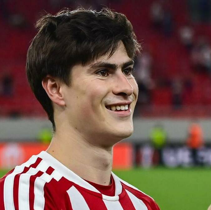 Hormiga González se convierte en el jugador más caro en Grecia / X: Olympiacos