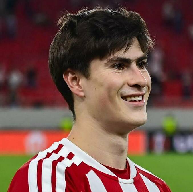 Hormiga González se convierte en el jugador más caro en Grecia / X: Olympiacos