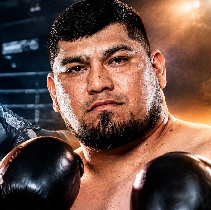‘Pantera’ Olivas, último rival de Kahwagi (mediotiempo)