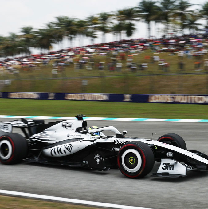 Checo Pérez largará vigésimo en el GP de Bahréin. (Foto: Reuters)