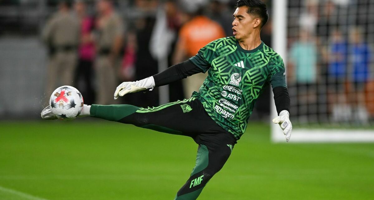 Tala Rangel se equivocó y le 'regaló' el gol a Julian Hall de Estados Unidos (Fotografía: Imago 7)