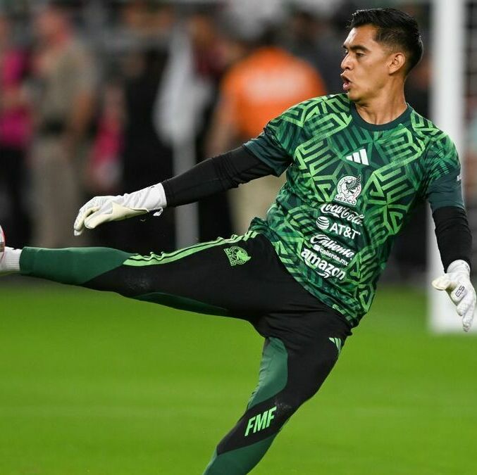 Tala Rangel se equivocó y le 'regaló' el gol a Julian Hall de Estados Unidos (Fotografía: Imago 7)