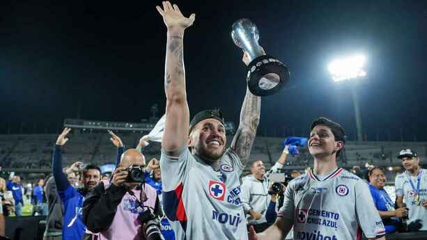 Cruz Azul ganó Concachampions y liga MX en CU (Imago7)