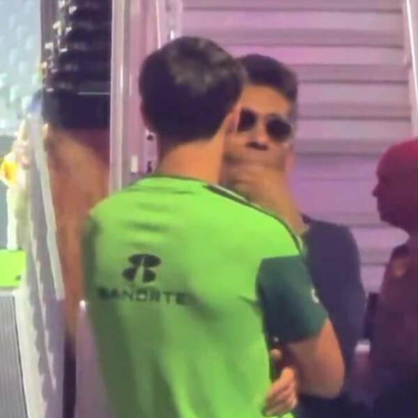 Mateo Chávez le explicó a Jorge Campos que pasó en su expulsión / Capturas