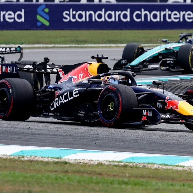 Max Verstappen consiguió su primera victoria de la temporada 2026 de la F1 (Reuters)