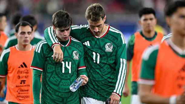 Armando González y Santiago Gimenez (Imago7)