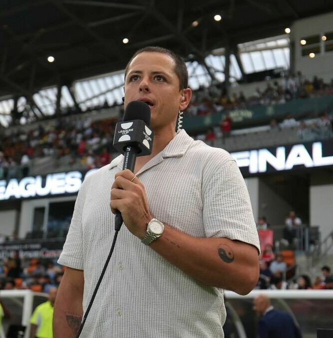 Chicharito Hernández sorprendió con un impresionante cambio de imagen (Fotografía: Imago 7)