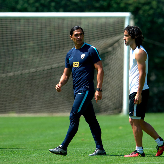 Palencia fue técnico de Pumas entre 2016 y 2017. (Foto: Mexsport)