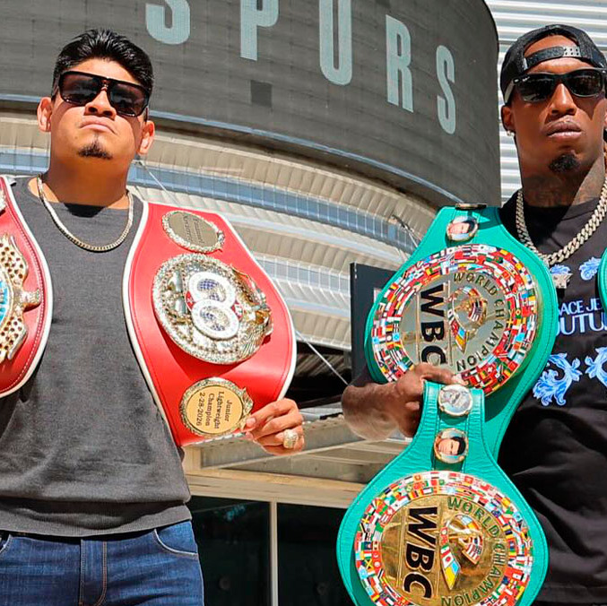 Vaquero Navarrete enfrentará a O'Shaquie Foster el próximo 24 de octubre. (Foto: Top Rank)
