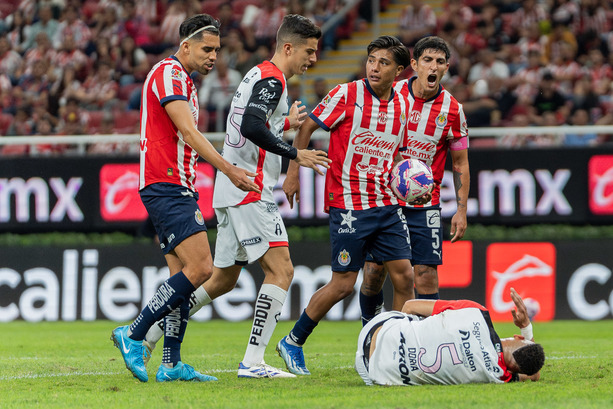 Chivas cayó ante Atlas en el Clásico Tapatío (Imago7)