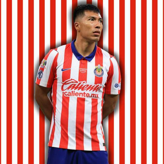Daniel Aguirre y Chivas quieren ganarle al Atlas (Imago7)