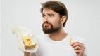 Las papas fritas suelen ser un antojo recurrente. (Foto: Canva)