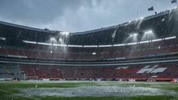 La entrada del Huracán Simón podría afectar al Clásico Tapatío (Fotografía: Imago 7 | Gemini)