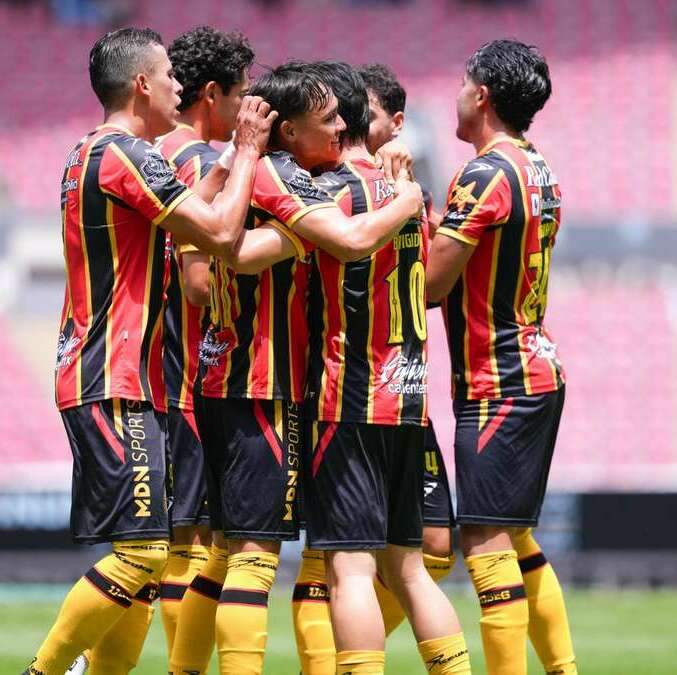 Leones Negros (Imago7)