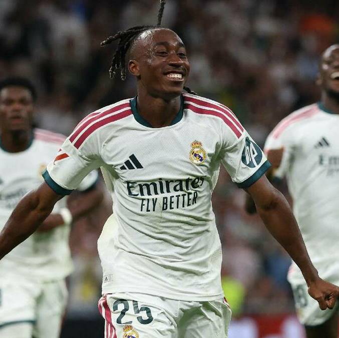 Real Madrid ganó por la mínima ante Villarreal / Reuters
