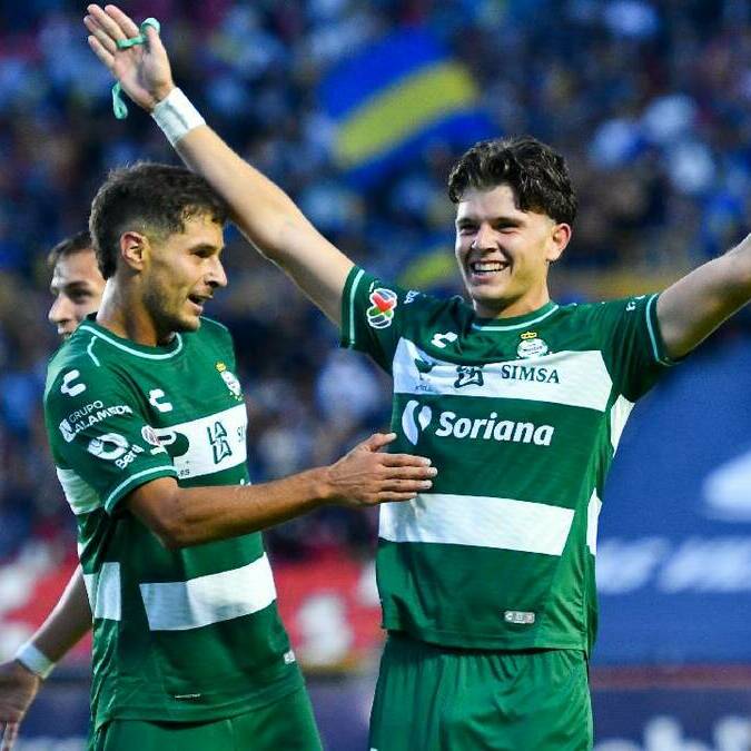 Tahiel Jiménez celebra su segundo gol marcado ante Atlético de San Luis. FOTO: Imago7