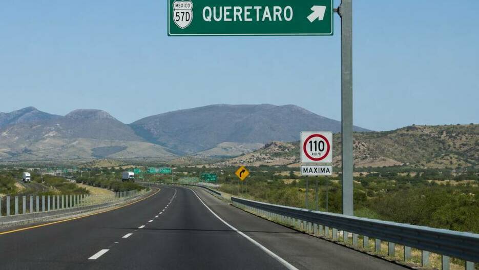 Carretera en México (ChatGPT)