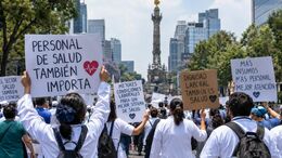 Megamarcha por parte del Sector salud: FOTO: Chat gpt