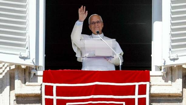 Papa León XIV anuncia cirugía por un nódulo en el pulmón. FOTO: EFE