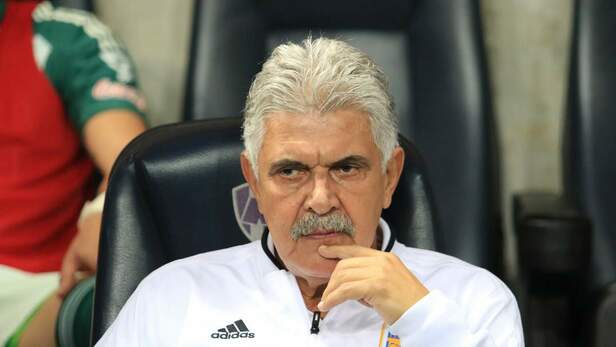 Ricardo "Tuca" Ferretti en el Estadio BBVA (Imago7)