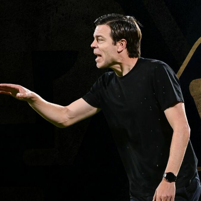 Esteban Solari aún no conoce lo que es derrotar a un director técnico mexicano con Pumas / FOTO: Imago7
