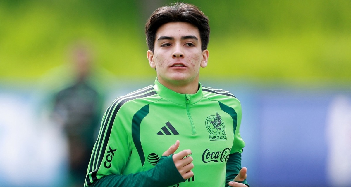 Gilberto Mora podría perderse el juego entre México y Estados Unidos (Reuters)