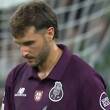 Santiago Gimenez no pudo acabar con su mala racha (Captura)