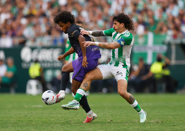 Barcelona y Betis dieron un buen partido. (Foto: Reuters)