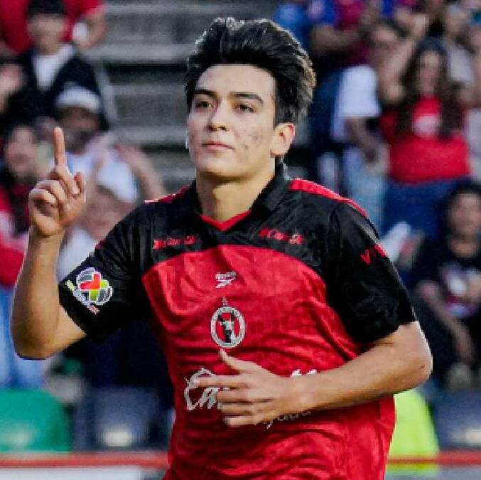 Gilberto Mora sorprende con su consejo para conquistar corazones: ¿qué dijo la joya mexicana? FOTO: Imago7