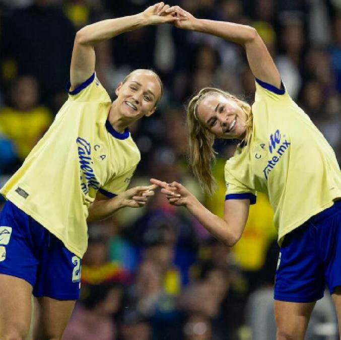 Irene Guerrero celebra su anotación en el duelo ante las Tuzas. FOTO: Mexsport