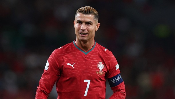 Cristiano Ronaldo, en un juego con la selección de Portugal (Reuters)