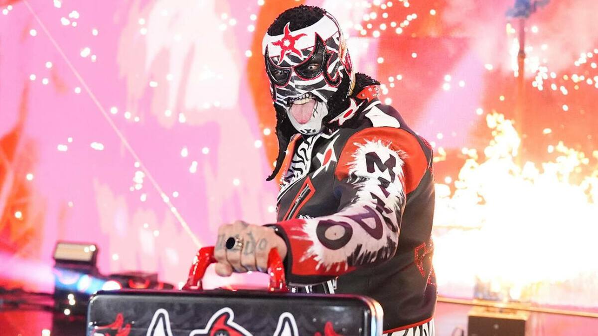 Penta vive su mejor momento en WWE (WWE)