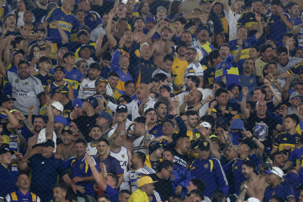Afición de Boca estuvo muy contenta. (Foto: EFE)