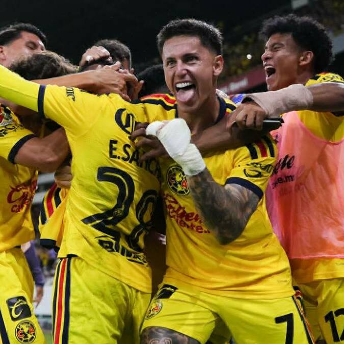 Brian Rodríguez celebra uno de los goles del América ante Atlas. FOTO: Imago7