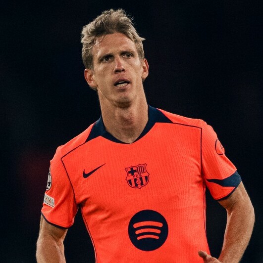 Dani Olmo se une a otros tres jugadores del Barcelona que no jugarán vs Real Madrid (X: @FCBarcelona_es)