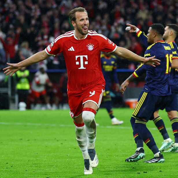 Harry Kane anota el de la voltereta, el 2-1 al 61' vía penal. (Foto: Reuters)