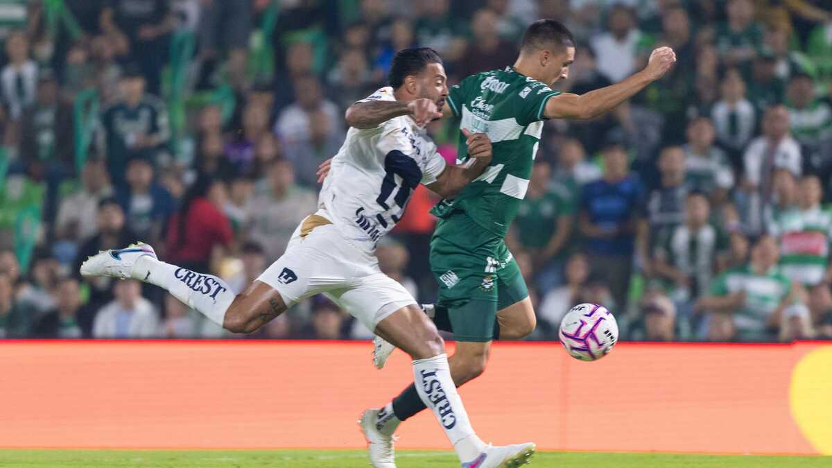Nathan Silva se hizo expulsar por esta entrada (Mexsport)