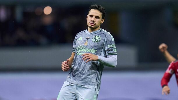 Raphael Veiga falló un penal en el primer tiempo (Mexsport)