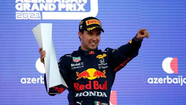 Checo Pérez tras ganar una carrera en F1 (Reuters)